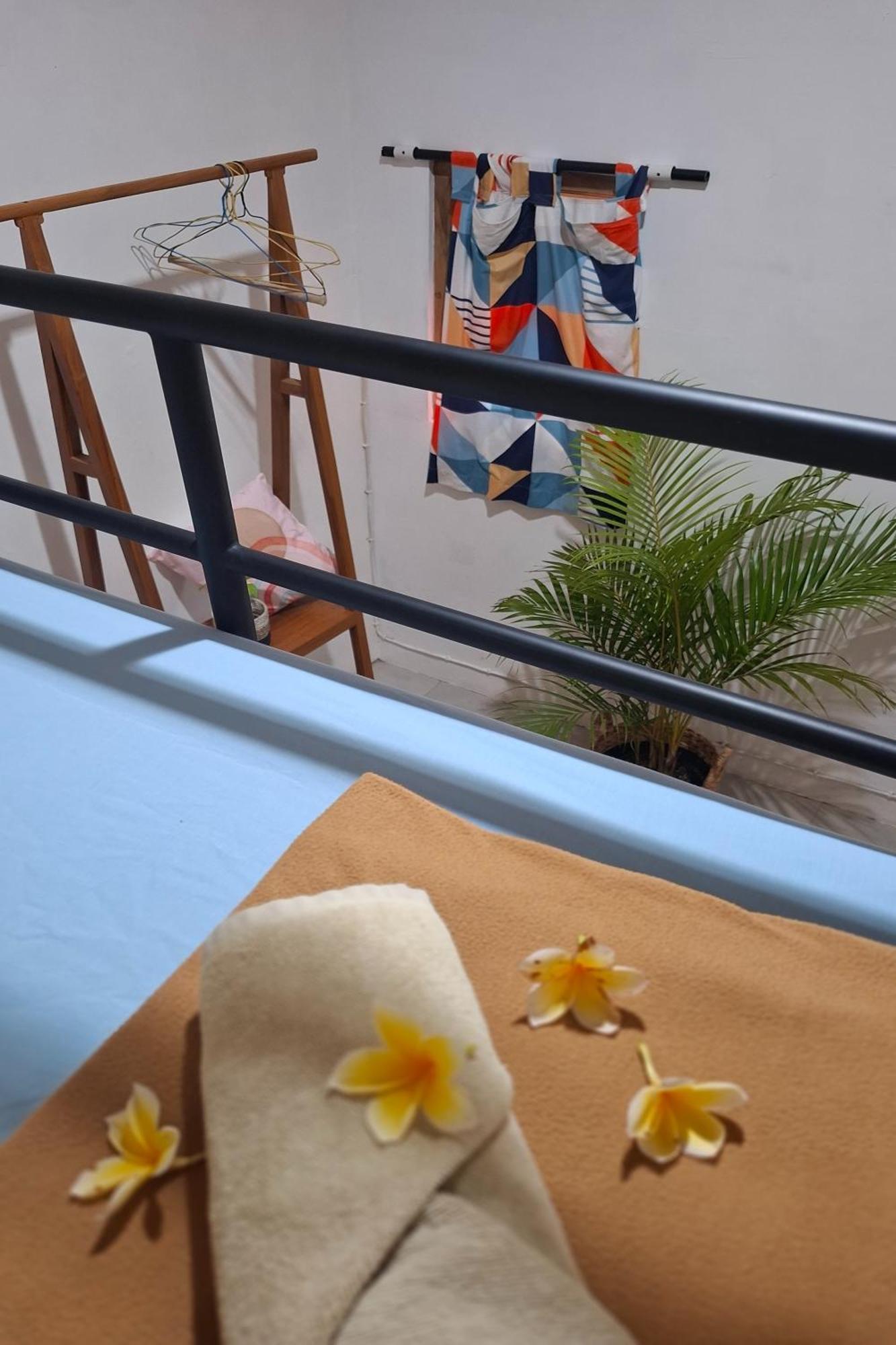 Bring In House Yogyakarta Apartment Exterior photo